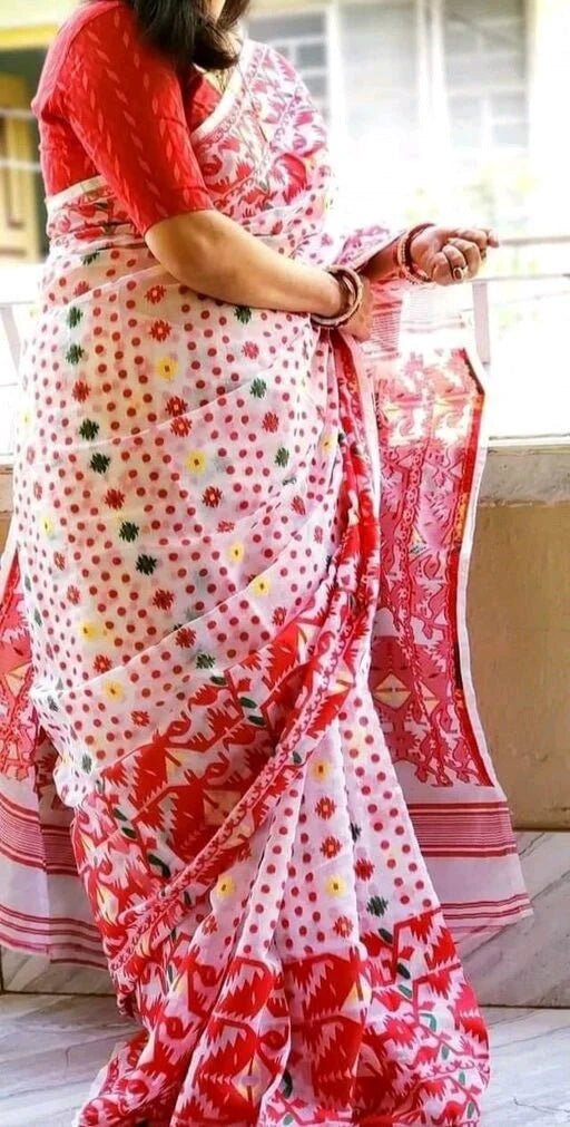 Bodhuboron Dhakai Jamdani Saree Color White