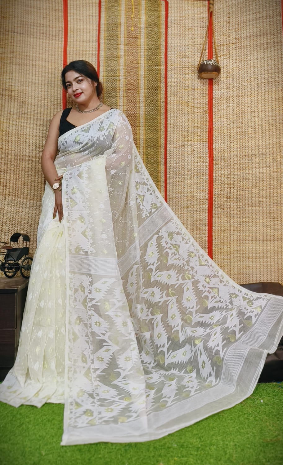 Soft Dhakai Jamdani Saree Cotton Silk Saree Color White