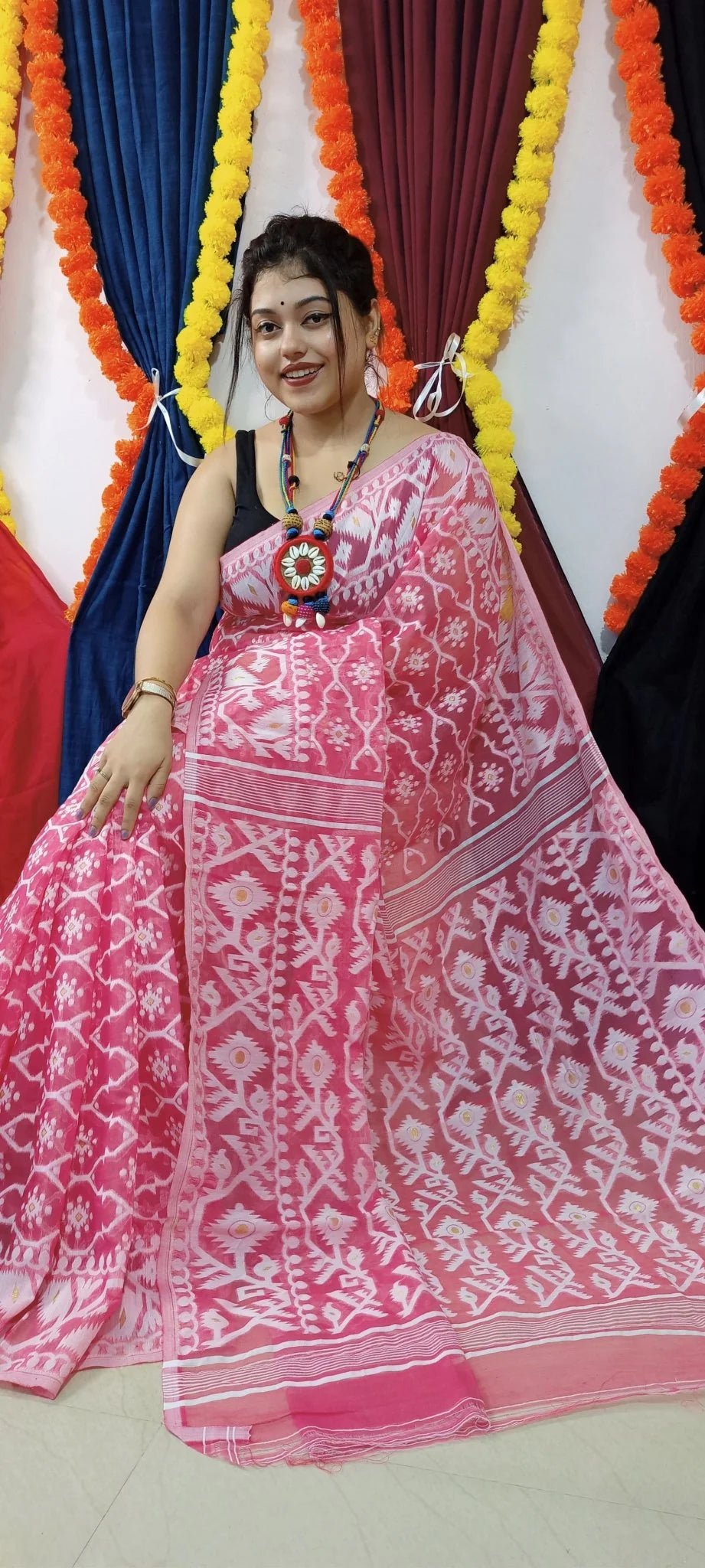 Women's Soft Dhakai Jamdani Saree