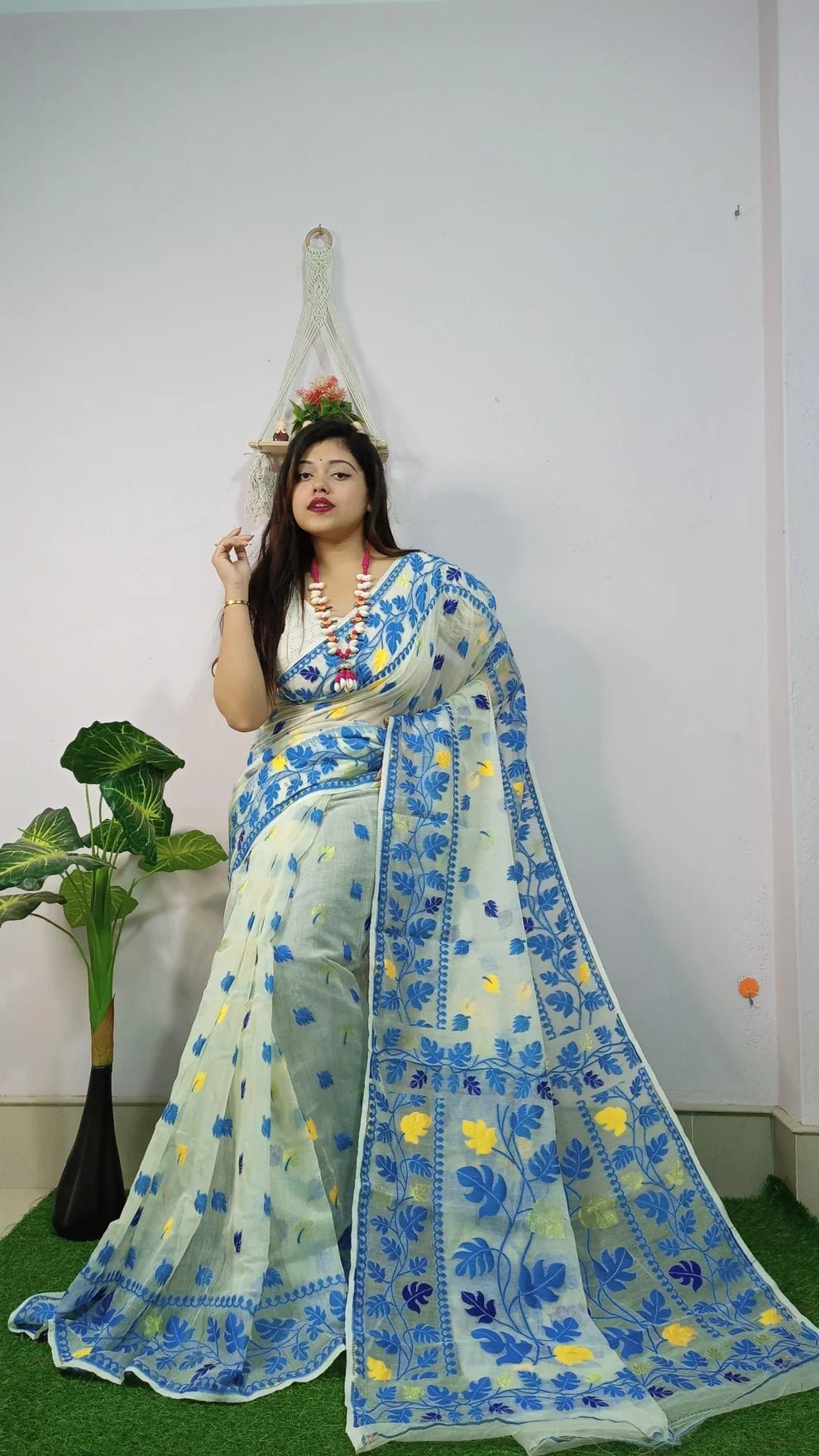 Woven Design Cotton Silk Dhakai Jamdani Saree