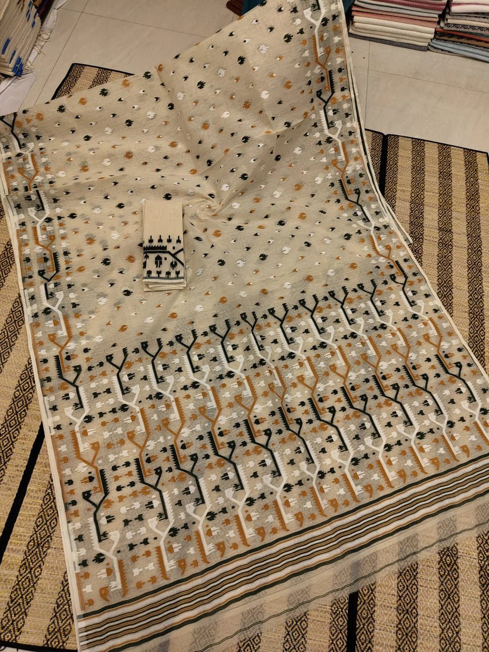 Woven Design Dhakai Jamdani saree Color Beige