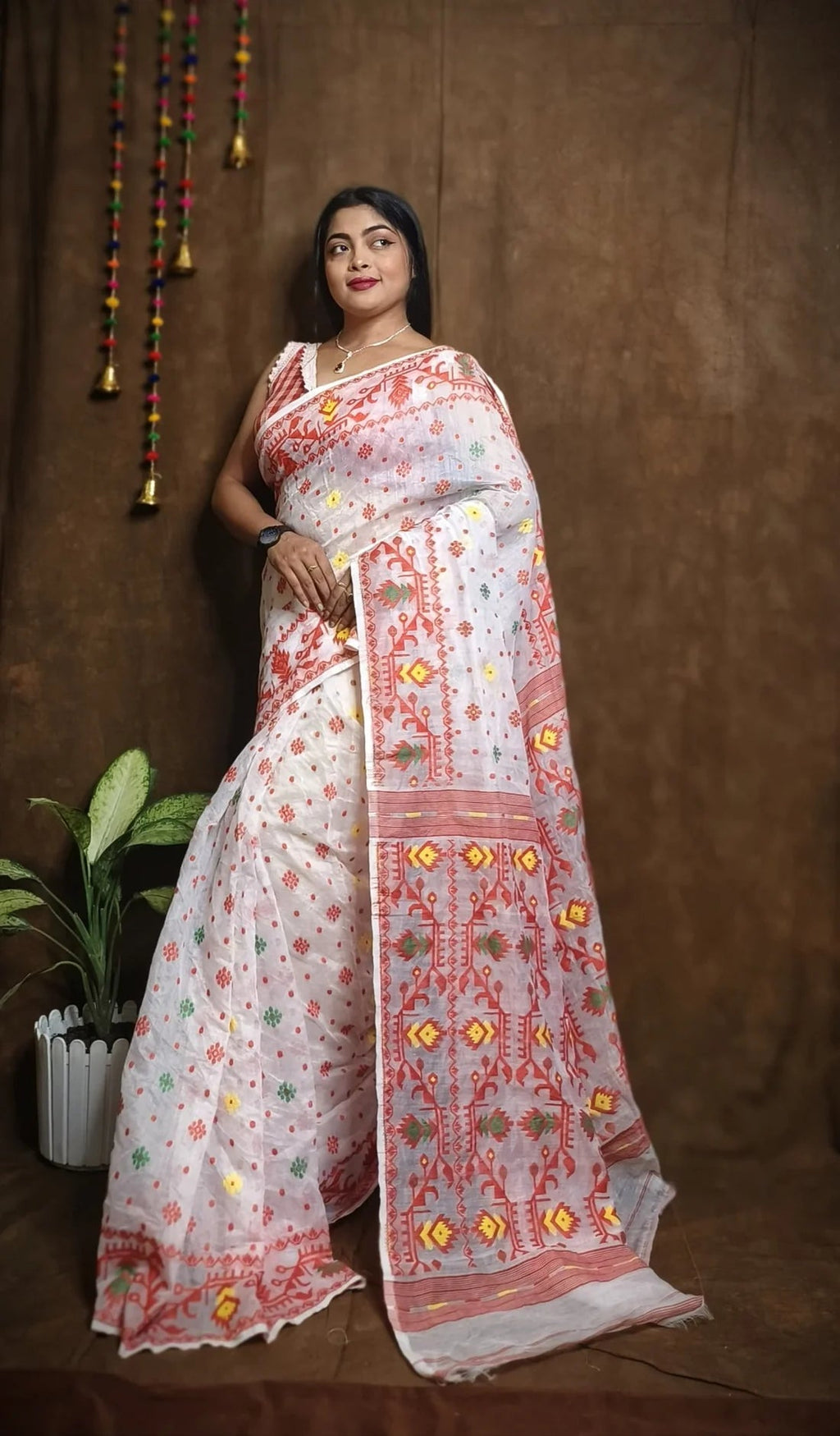 Woven design Dhakai Jamdani saree color white