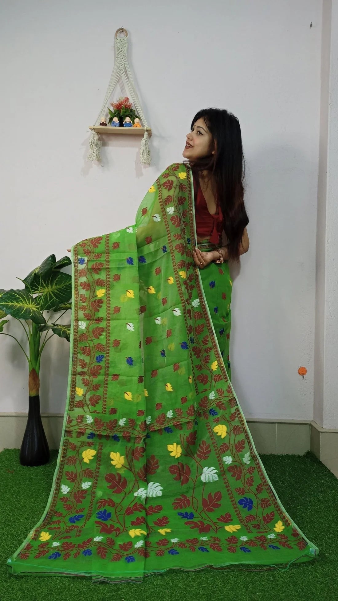 Woven Design Dhakai Jamdani Saree Cotton Silk Color Green