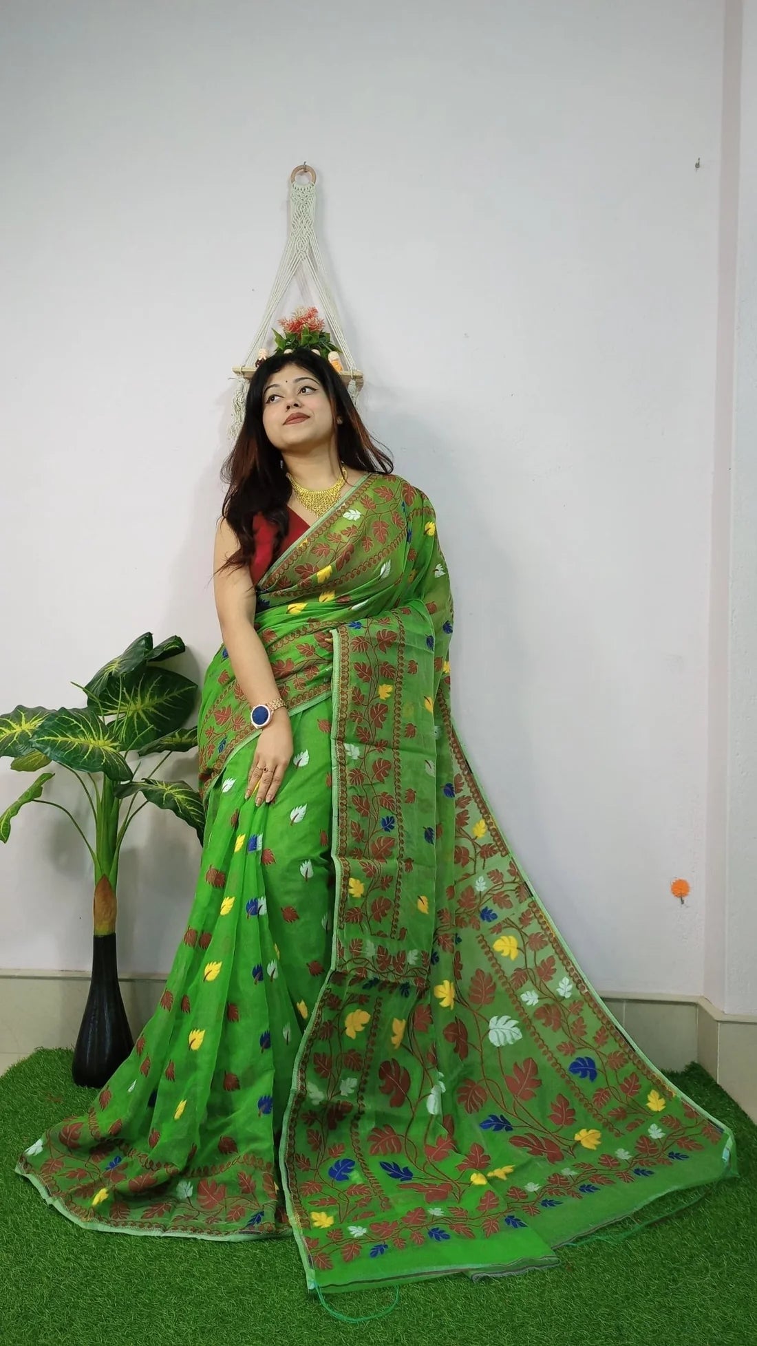 Woven Design Dhakai Jamdani Saree Cotton Silk Color Green